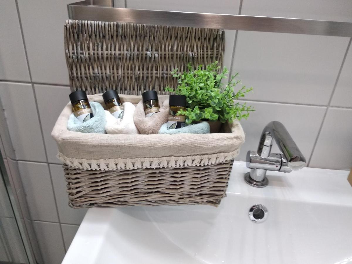 Light Blue Apartment Ираклион Экстерьер фото